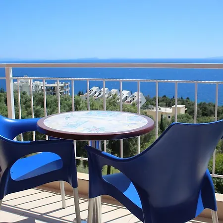 Hotel La Maroja View 3*